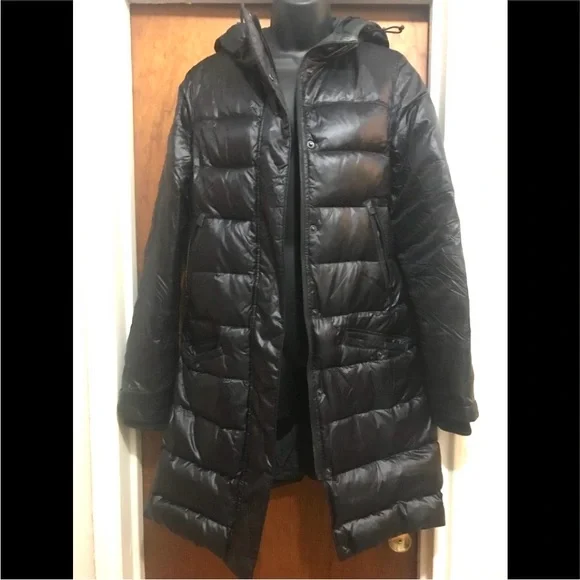 Black Sorel Tivoli Mid-length Down Puffer Coat - Picture 14 of 14